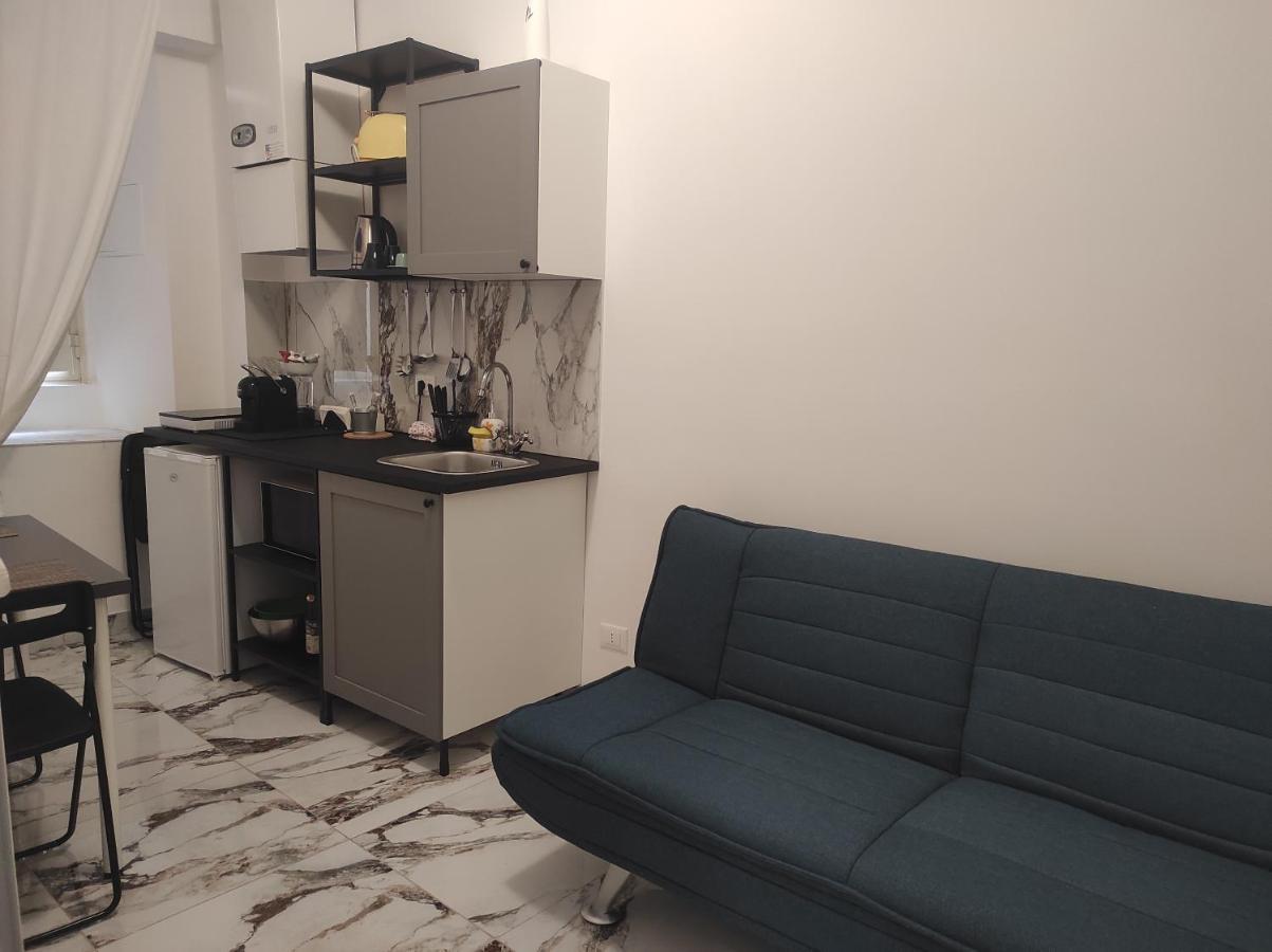 Tiberivs Home Рим Номер фото